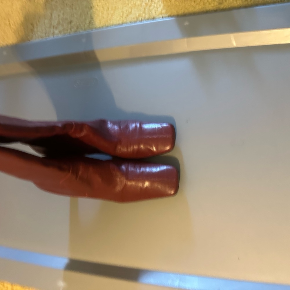 Enzo Angiolini Burgundy Heeled Boots
